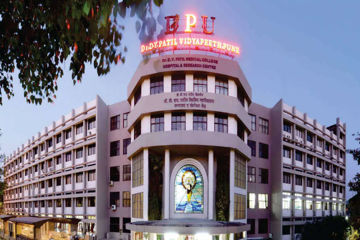 dy patil pune medical college fees