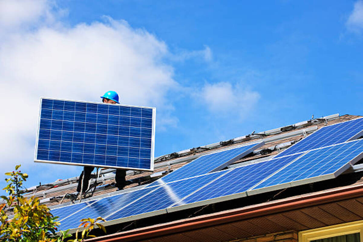 Exploring Eco-Friendly Options for Solar Panel Replacement