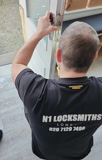 Locksmith Services on Caledonian Road