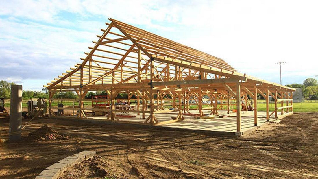 barn construction services in Bloomfield IA