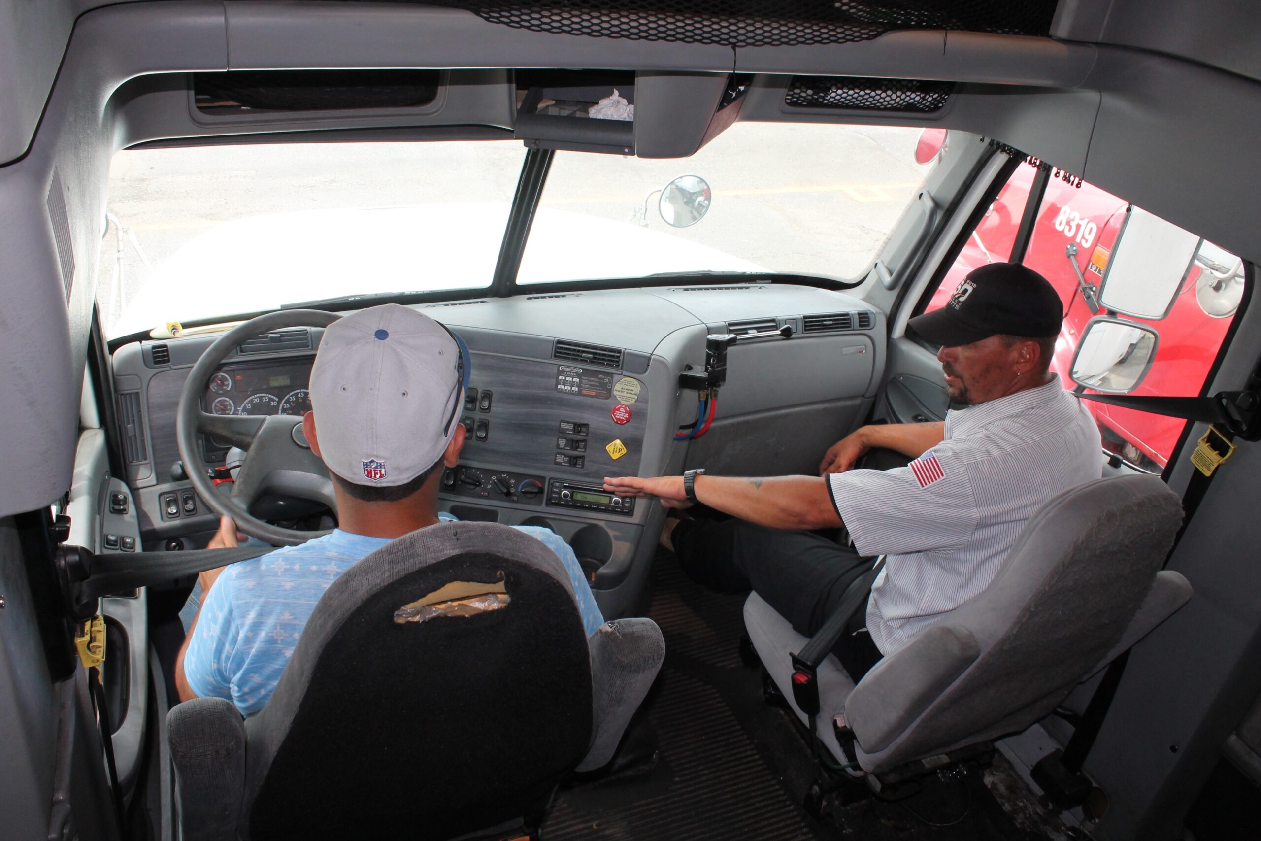 truck driving school in Kent WA