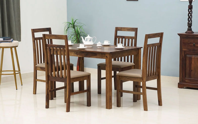 Dining Table Manufacturer