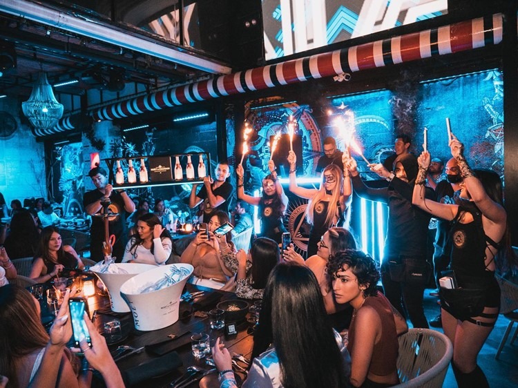 Mayamiwynwood - things to do in